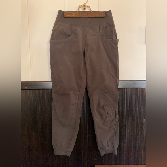 Prana Kanab Pant in Black Olive, Small - Picture 2 of 8